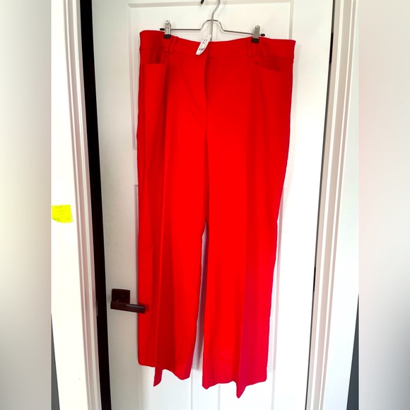 Red trousers - Picture 1 of 2